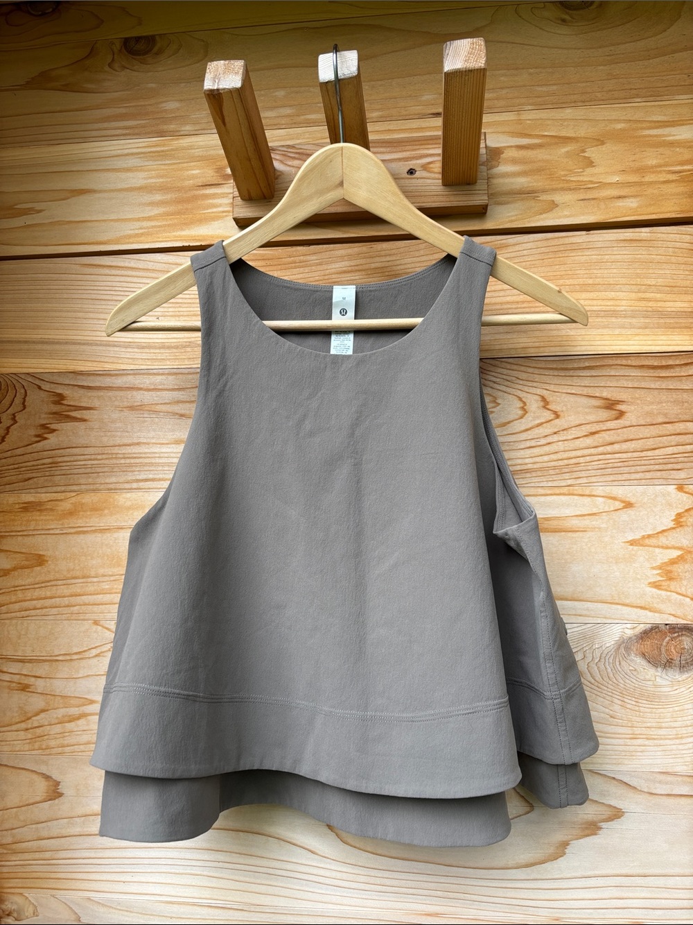 Lululemon Stretch Woven Relaxed-Fit Tank Top Size Medium